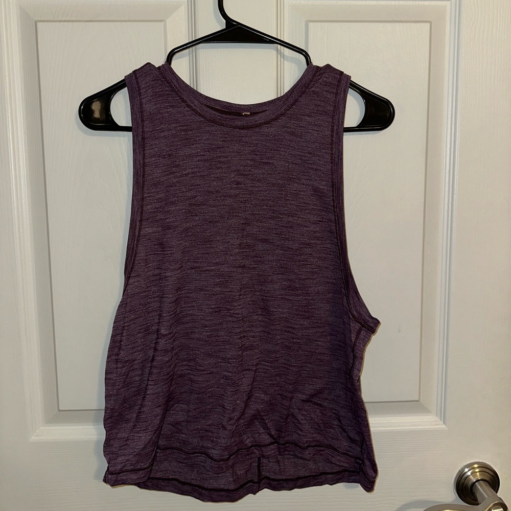 Lululemon purple crop top